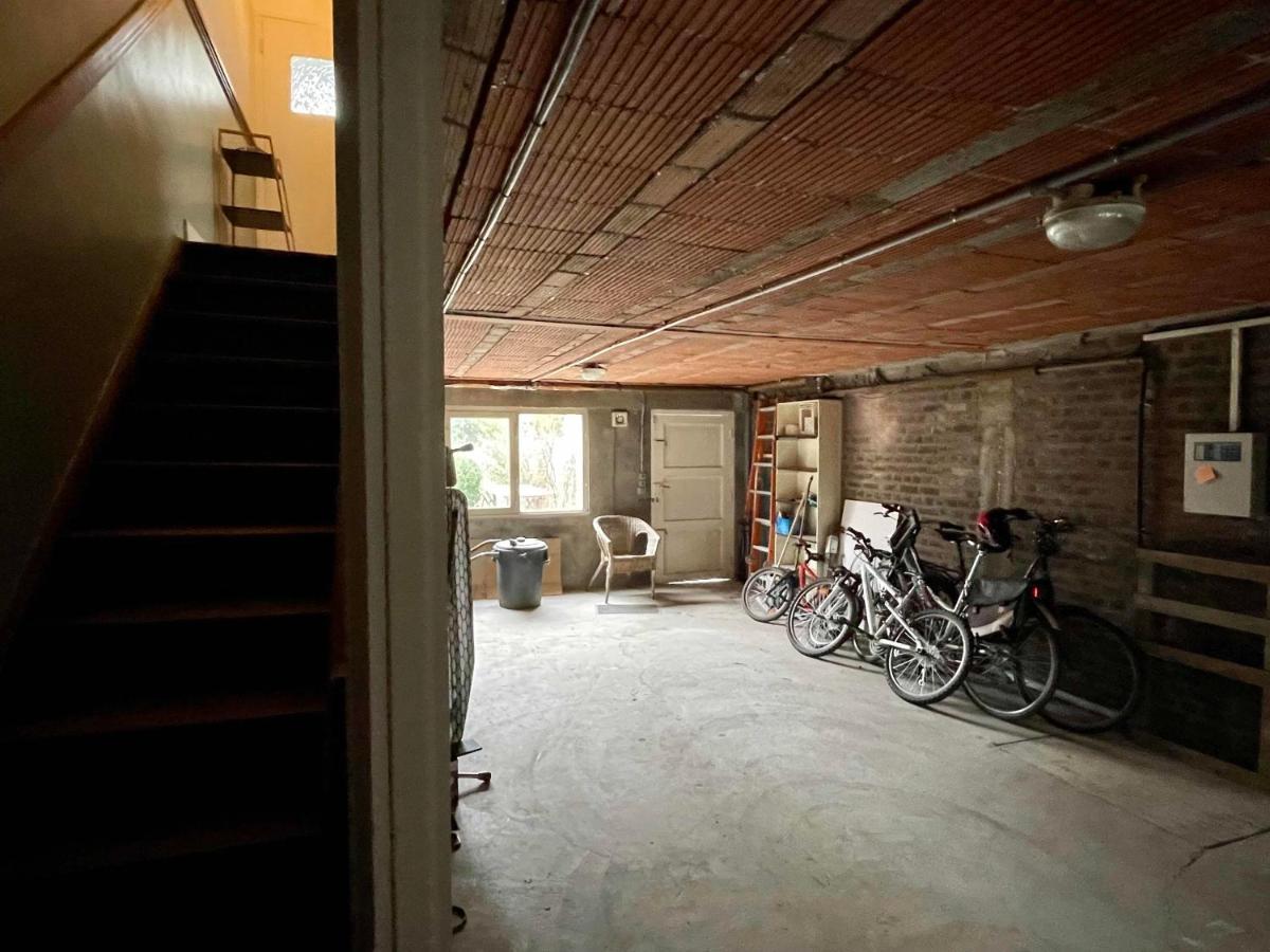 Willa La Chambre Jaune Maison Avec Grande Terrasse Et Garage Prive Lille Zewnętrze zdjęcie