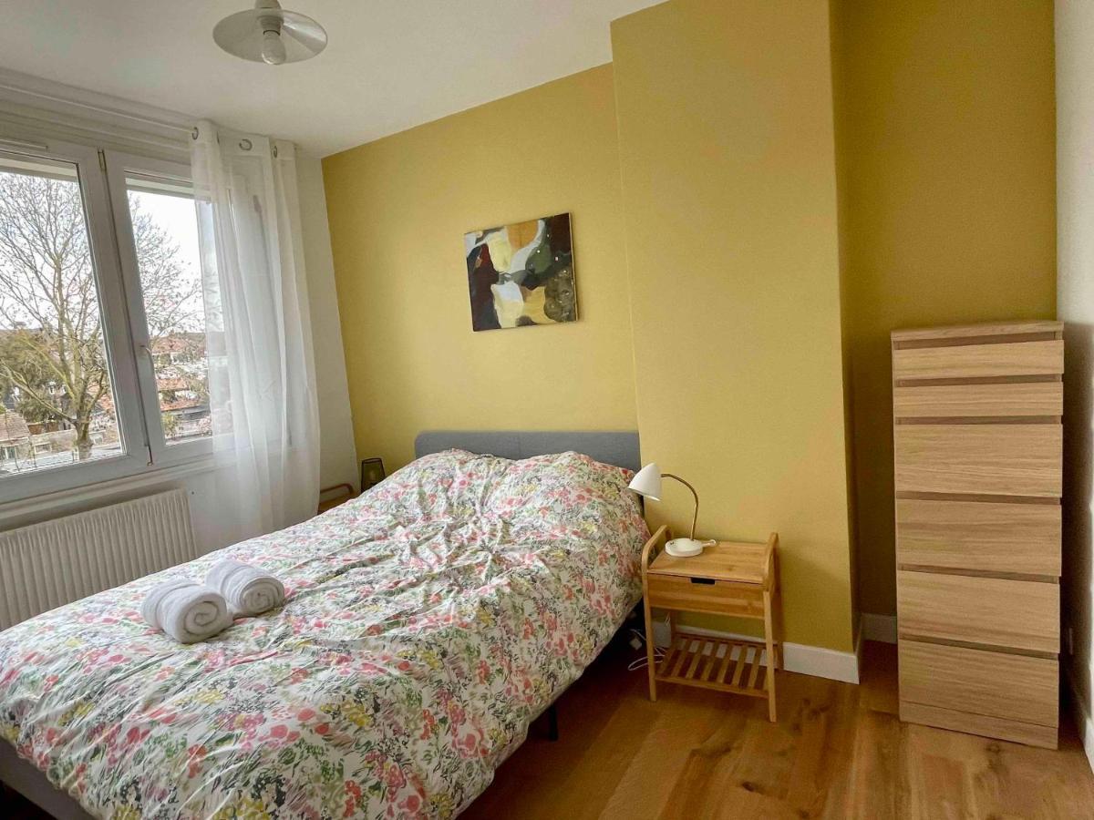 Willa La Chambre Jaune Maison Avec Grande Terrasse Et Garage Prive Lille Zewnętrze zdjęcie